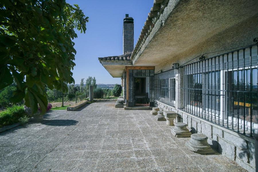 El Chalet De Gloria Санта Марта де Тормес Экстерьер фото