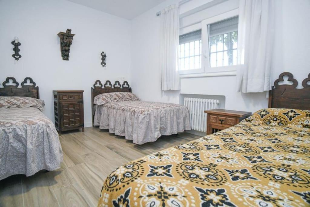El Chalet De Gloria Санта Марта де Тормес Экстерьер фото